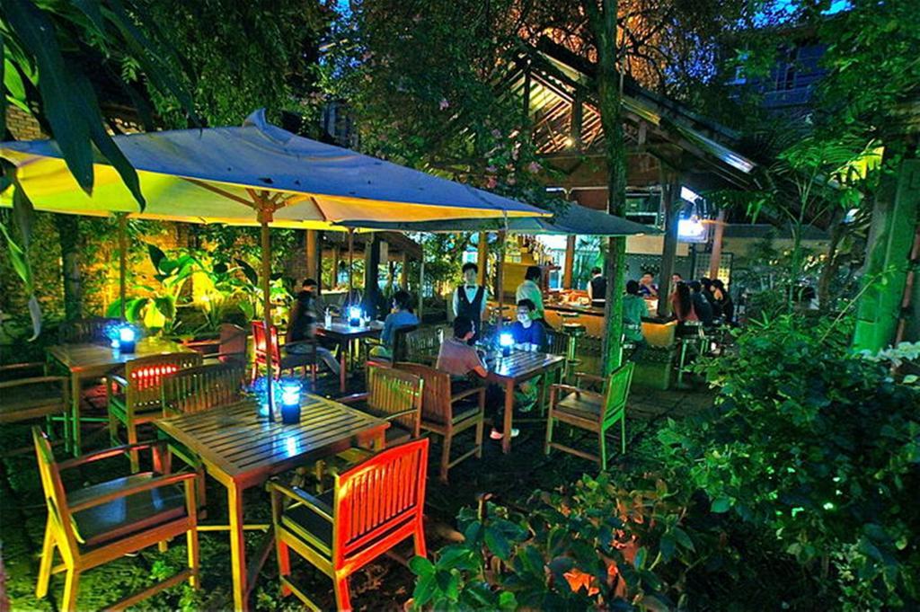 Lotus Hotel Τσιάνγκ Μάι Εξωτερικό φωτογραφία