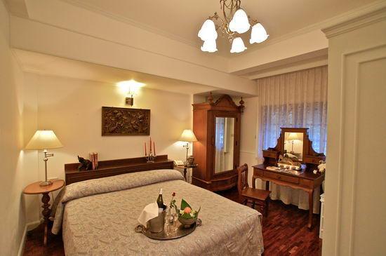 Lotus Hotel Τσιάνγκ Μάι Δωμάτιο φωτογραφία